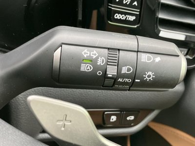 2023 Lexus NX — миниатюра 17