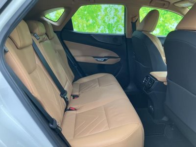 صورة 5 لـ 2023 Lexus NX
