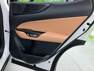 2023 Lexus NX — миниатюра 20