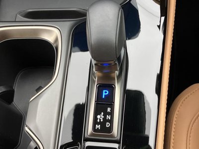 2023 Lexus NX — миниатюра 25