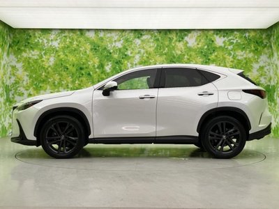 صورة 2 لـ 2023 Lexus NX