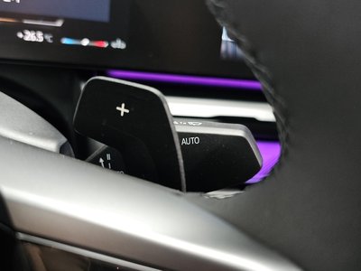 2025 BMW 5 SERIES — миниатюра 27