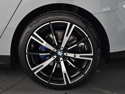 BMW 5 SERIES - 8