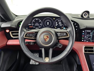 2023 Porsche TAYCAN — миниатюра 13