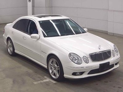 MERCEDES-BENZ E-CLASS AMG - 1