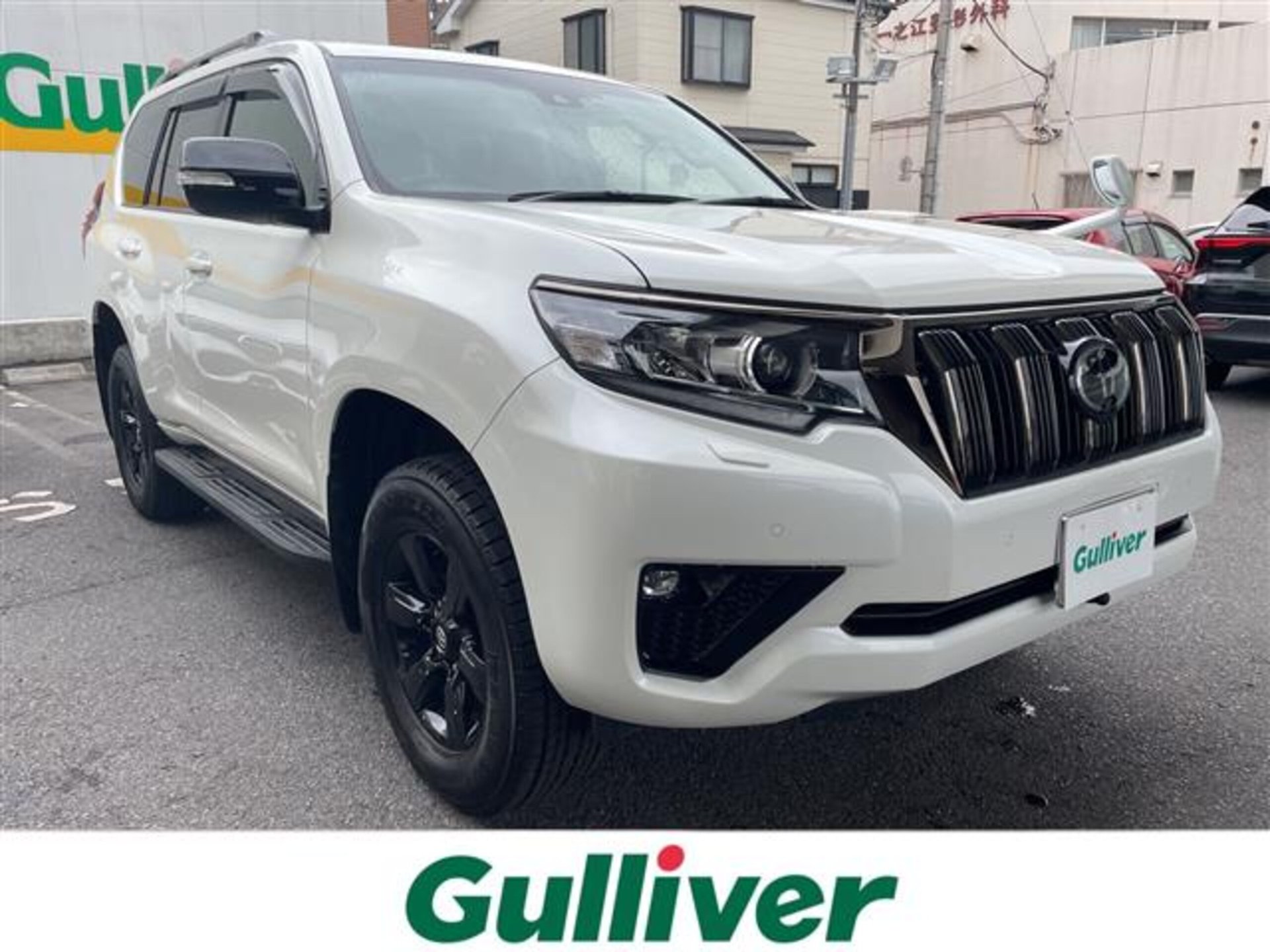 TOYOTA LAND CRUISER PRADO - View 1