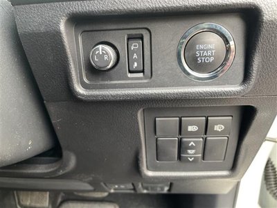 TOYOTA LAND CRUISER PRADO - 7