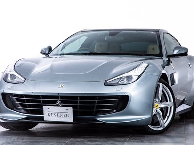 FERRARI GTC4 LUSSO - 1