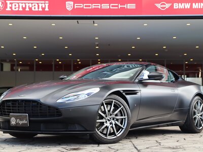 ASTON MARTIN DB11