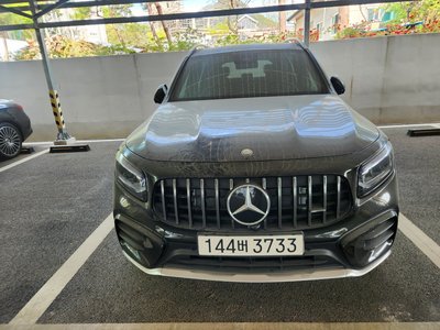 MERCEDES-BENZ GLB - 2