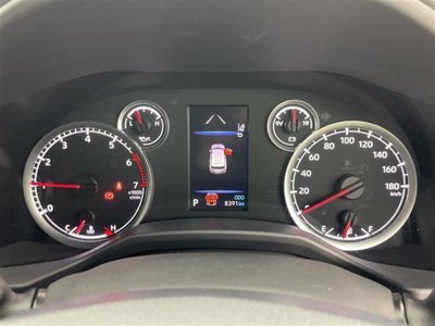 TOYOTA LAND CRUISER 300 - 7