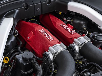 FERRARI ROMA SPIDER - 6