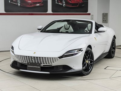 FERRARI ROMA SPIDER - 1