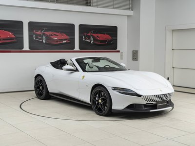 FERRARI ROMA SPIDER - 2