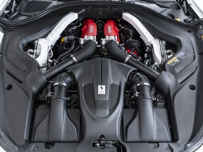 FERRARI ROMA SPIDER - 5