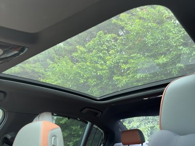 2025 BMW 5 SERIES 缩略图 11