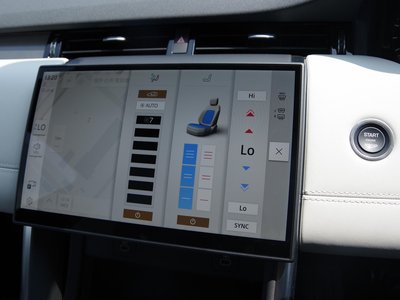 2025 LAND Rover DISCOVERY SPORT photo 9