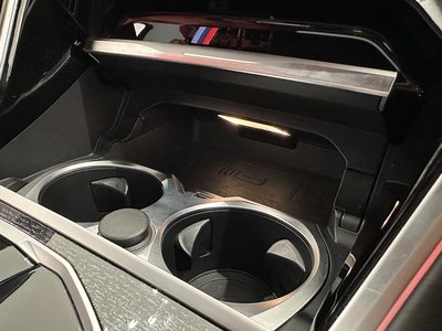 2020 BMW M8 CABRIOLET 缩略图 22