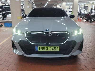 BMW I5 - 1