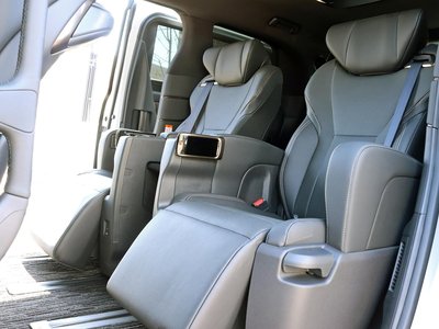 TOYOTA ALPHARD - 5