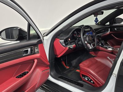 PORSCHE PANAMERA - 10