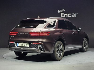 صورة 3 لـ 2021 Genesis GV70