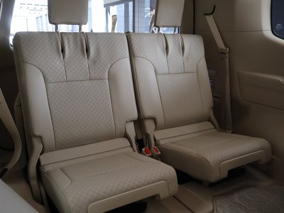 صورة مصغرة 49 لـ 2024 Toyota LAND CRUISER 300