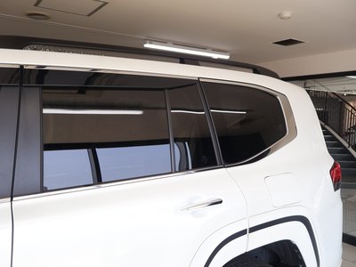 صورة مصغرة 59 لـ 2024 Toyota LAND CRUISER 300