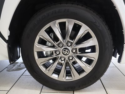 صورة مصغرة 55 لـ 2024 Toyota LAND CRUISER 300
