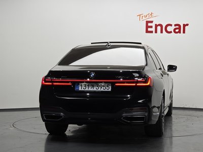 BMW 7 SERIES - 4