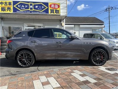 MASERATI LEVANTE - 6