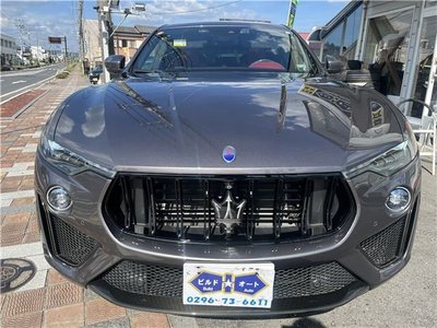 MASERATI LEVANTE - 4
