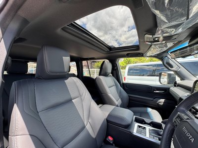 2025 Toyota LAND CRUISER 250 — миниатюра 65