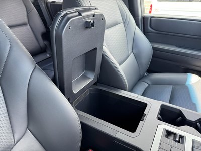 2025 Toyota LAND CRUISER 250 — миниатюра 53