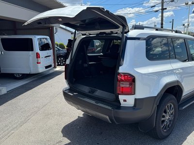 2025 Toyota LAND CRUISER 250 — миниатюра 24