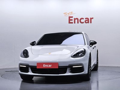 PORSCHE PANAMERA - 2