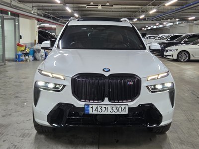 BMW X7 - 1