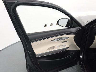 2023 Genesis GV70 thumbnail 14
