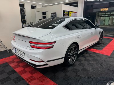 GENESIS G80 (RG3) - 7