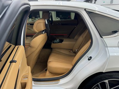 GENESIS G80 (RG3) - 10