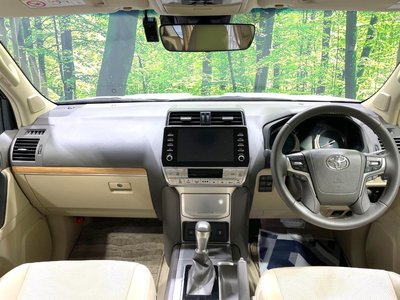 TOYOTA LAND CRUISER - 2