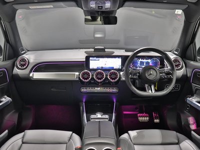 MERCEDES-BENZ GLB - 2