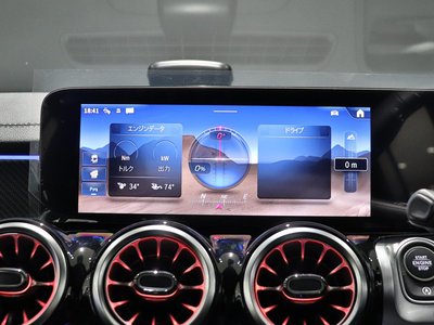 MERCEDES-BENZ GLB - 5