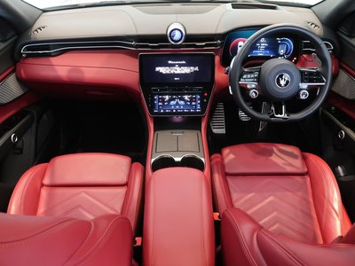 صورة 3 لـ 2023 Maserati GRECALE