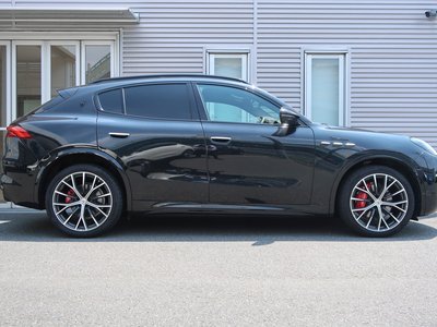 صورة 10 لـ 2023 Maserati GRECALE