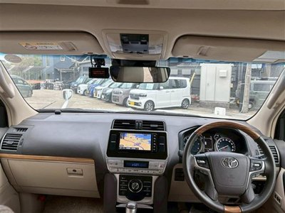 TOYOTA LAND CRUISER PRADO - 3