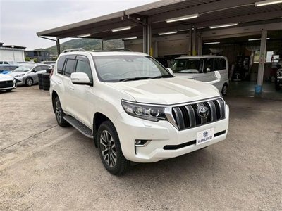 TOYOTA LAND CRUISER PRADO - 9