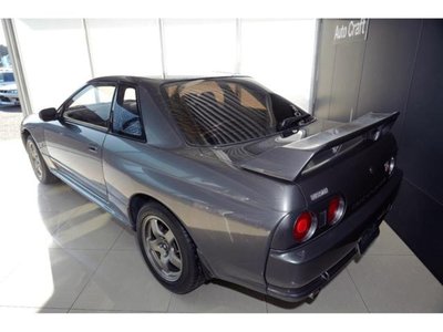 NISSAN SKYLINE GT-R - 2