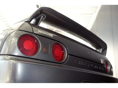 NISSAN SKYLINE GT-R - 10