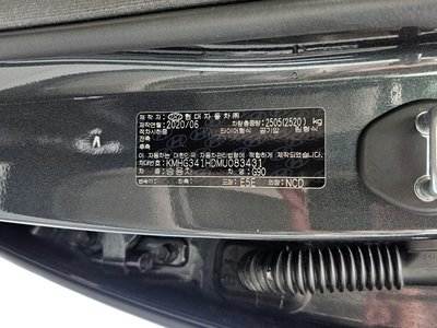 صورة مصغرة 34 لـ 2021 Genesis G90